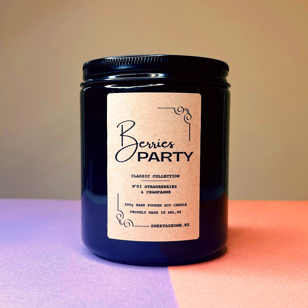 Sweet as Home Berries Party (N° 03 Strawberries & Champagne) Soy Wax Scented Candle